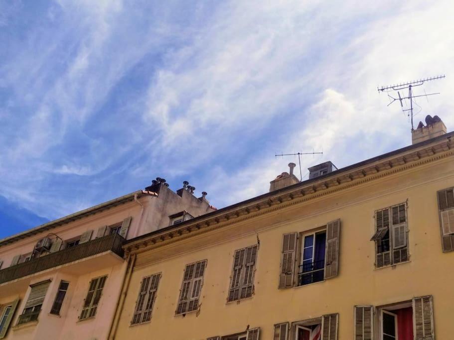 Apartment Au Petit Carre D Or Proche Plages Et Prom Nizza