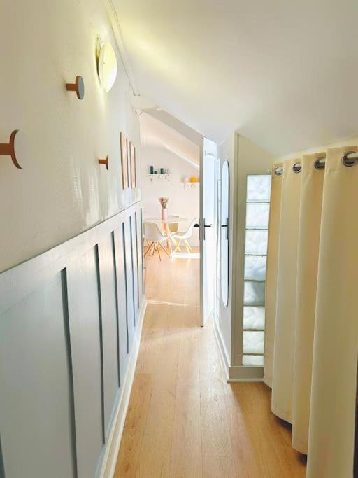 Apartment Au Petit Carre D Or Proche Plages Et Prom Nizza